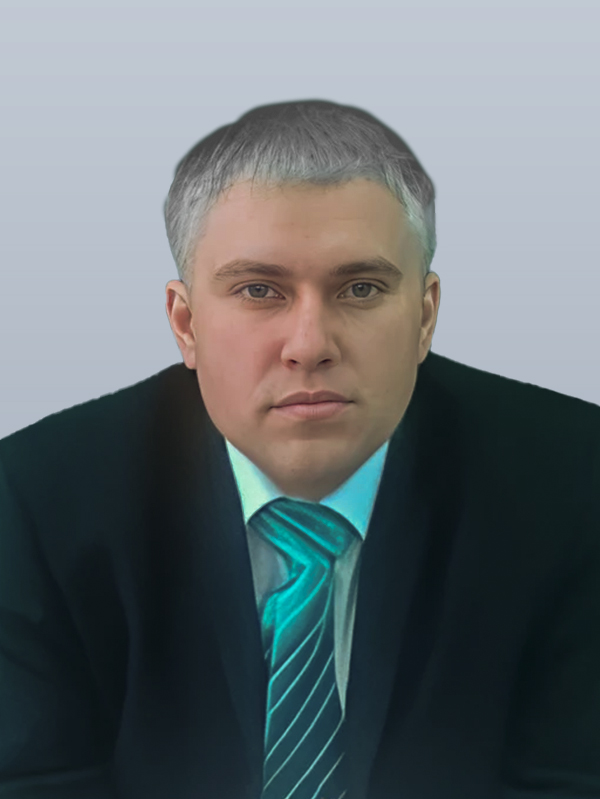 Овчинников Сергей Валерьевич.